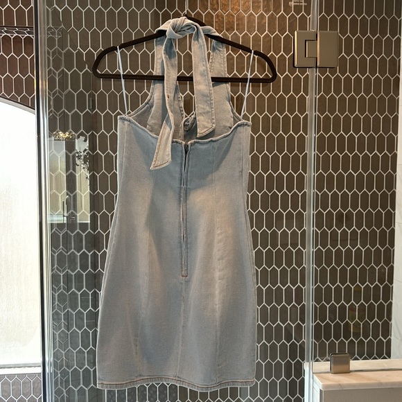 Jean dress. Small - Picture 2 of 4